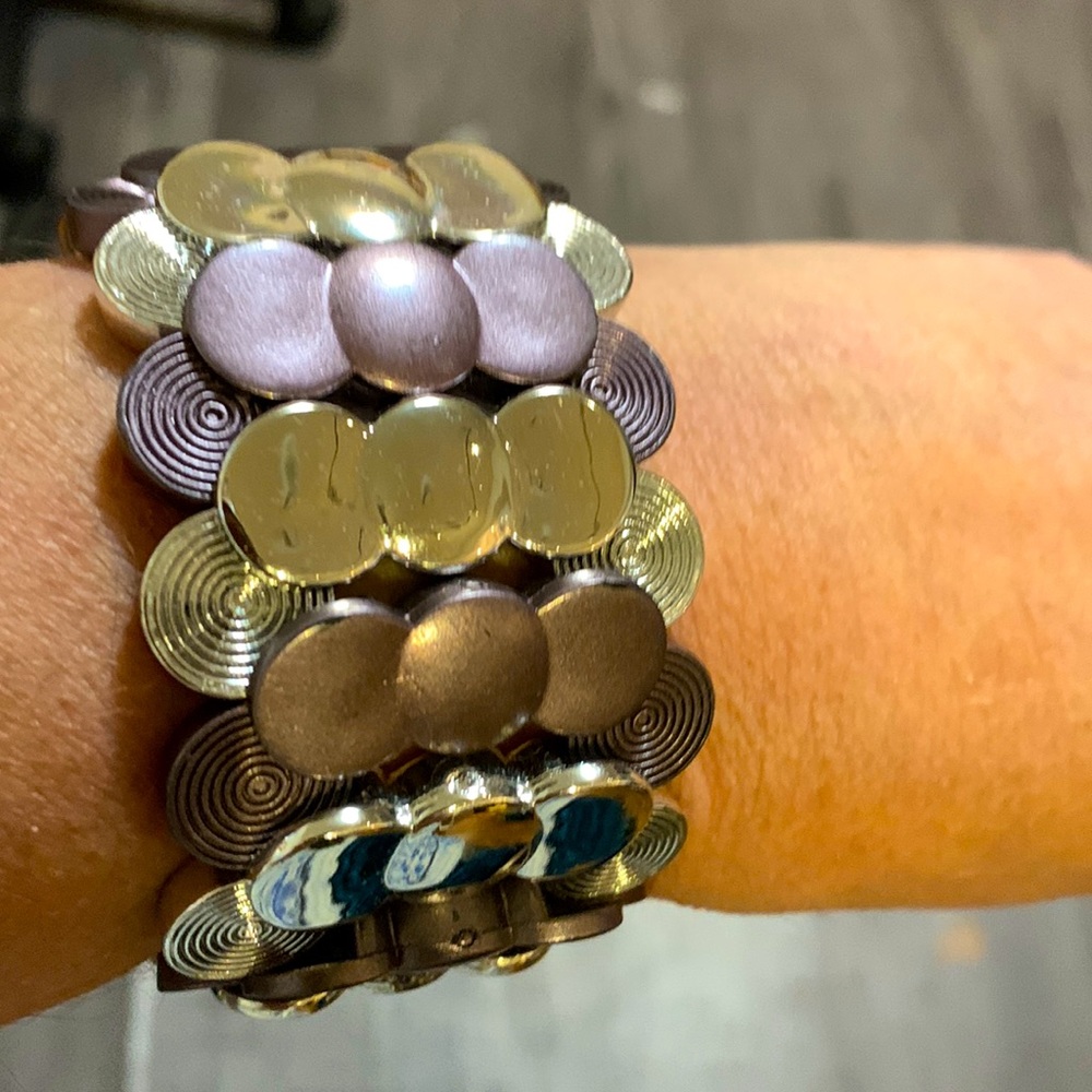Beautiful stretch bracelet